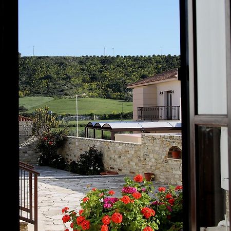 Charoullas Traditional Mansion Villa Alaminos Exterior foto