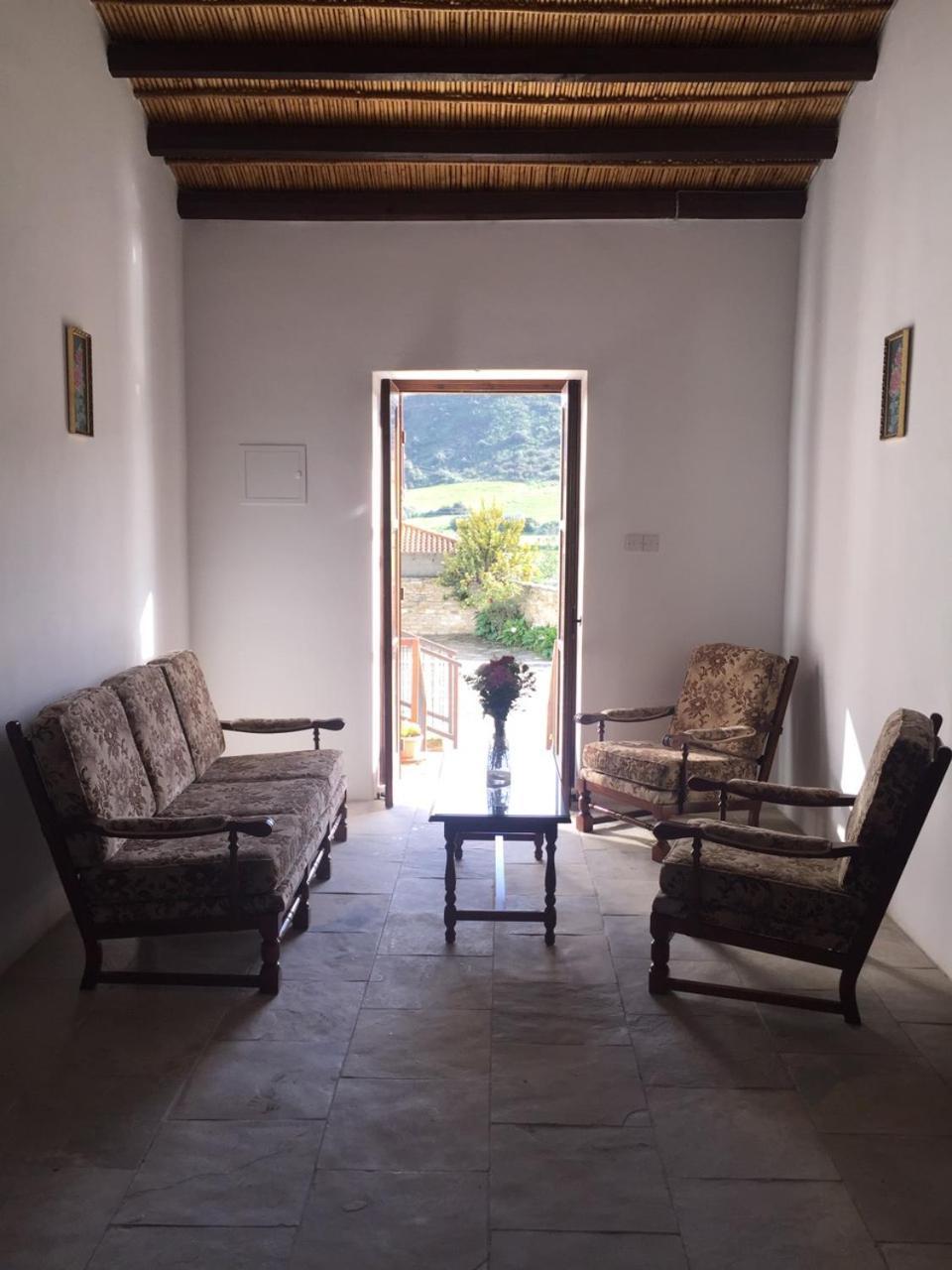 Charoullas Traditional Mansion Villa Alaminos Exterior foto